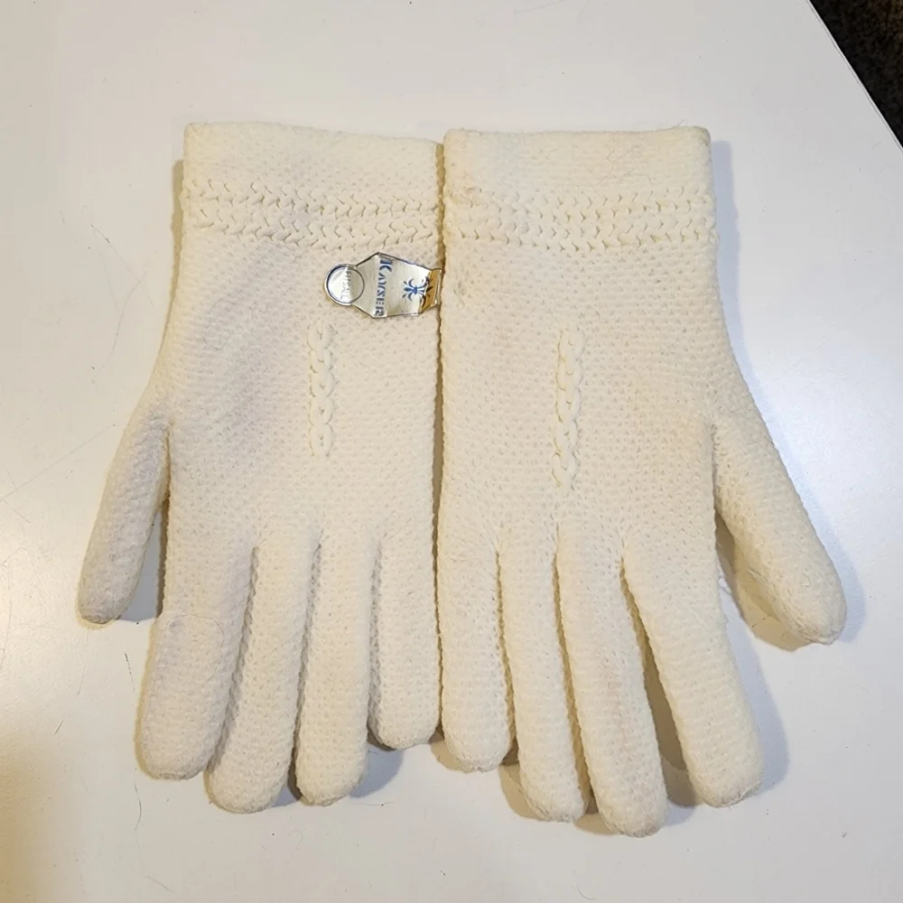 KAYSER Cream Fits All Knit Winter Gloves New With Tags